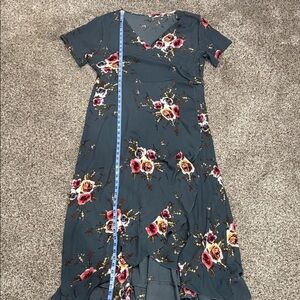 Asymmetrical Floral Wrap Dress in‎ Gray